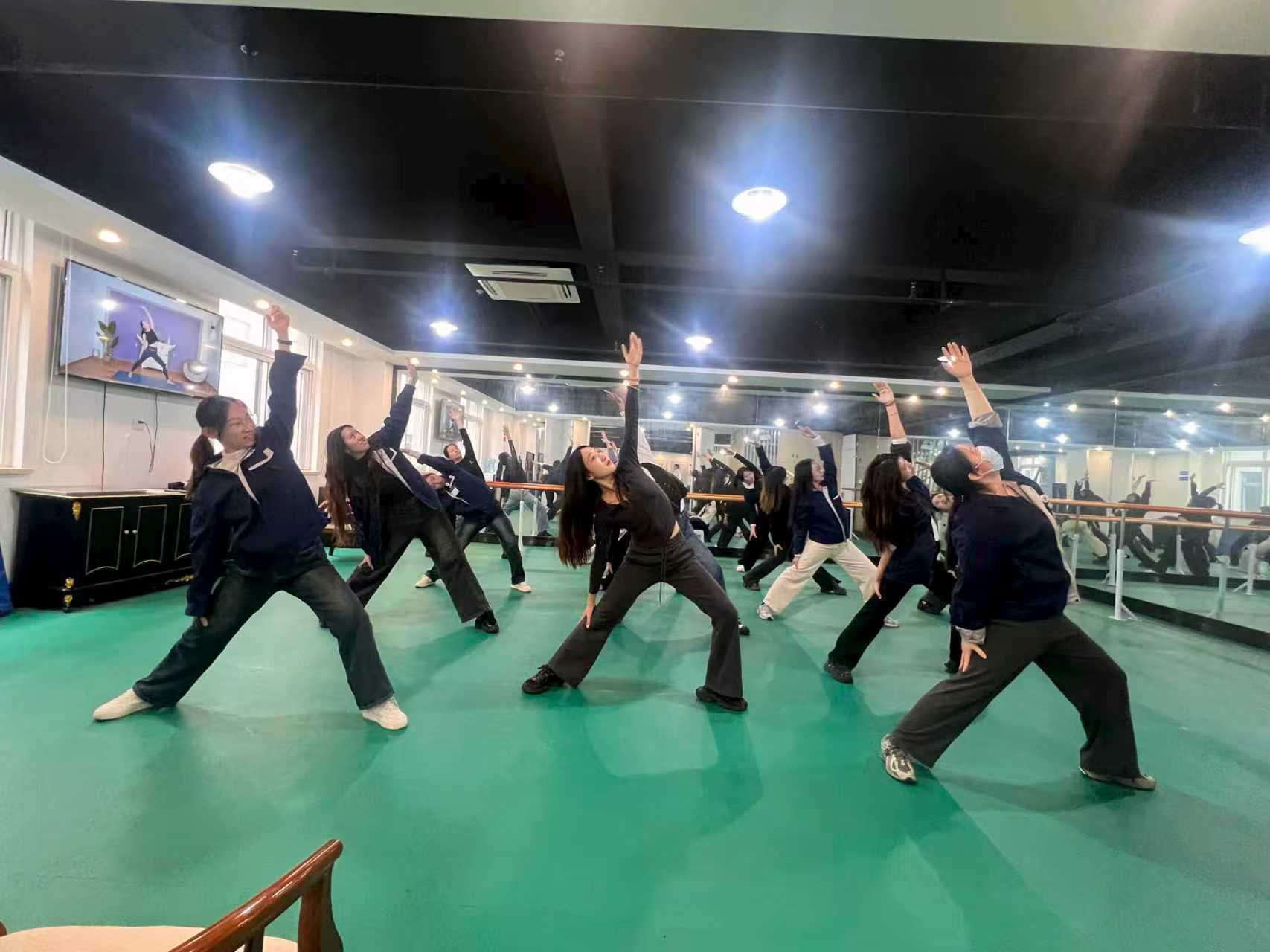 c90cf3b152c380126e9d753227f82d46.jpg c90cf3b152c380126e9d753227f82d46.jpg